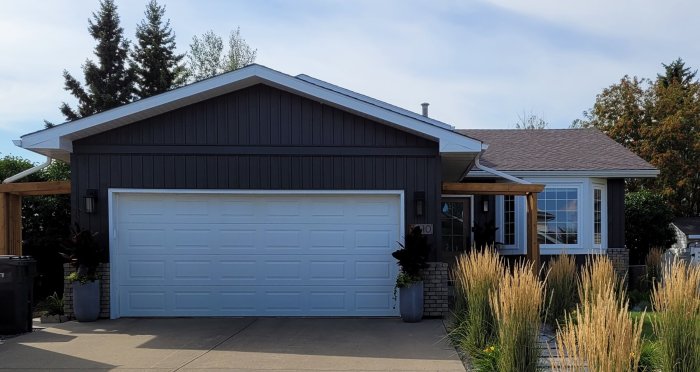 Dark Modern Farmhouse Exterior — Blue Jay Exterior Renovations Dark Modern Farmhouse Exterior — Blue Jay Exterior Renovations